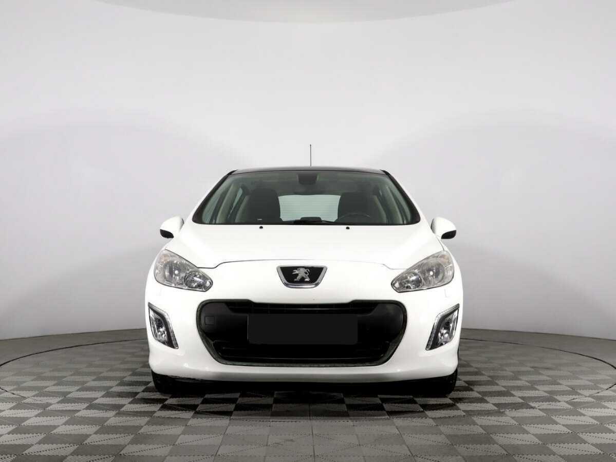 Купить Peugeot 308, 2012, 20 715 км, фото №2