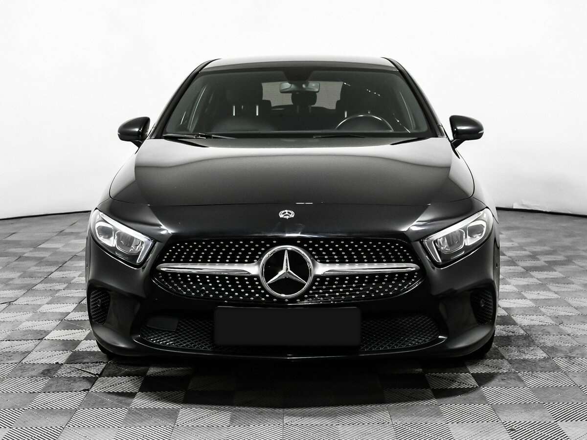 Купить Mercedes-Benz A-Класс 220, 2018, 85 200 км, фото №2