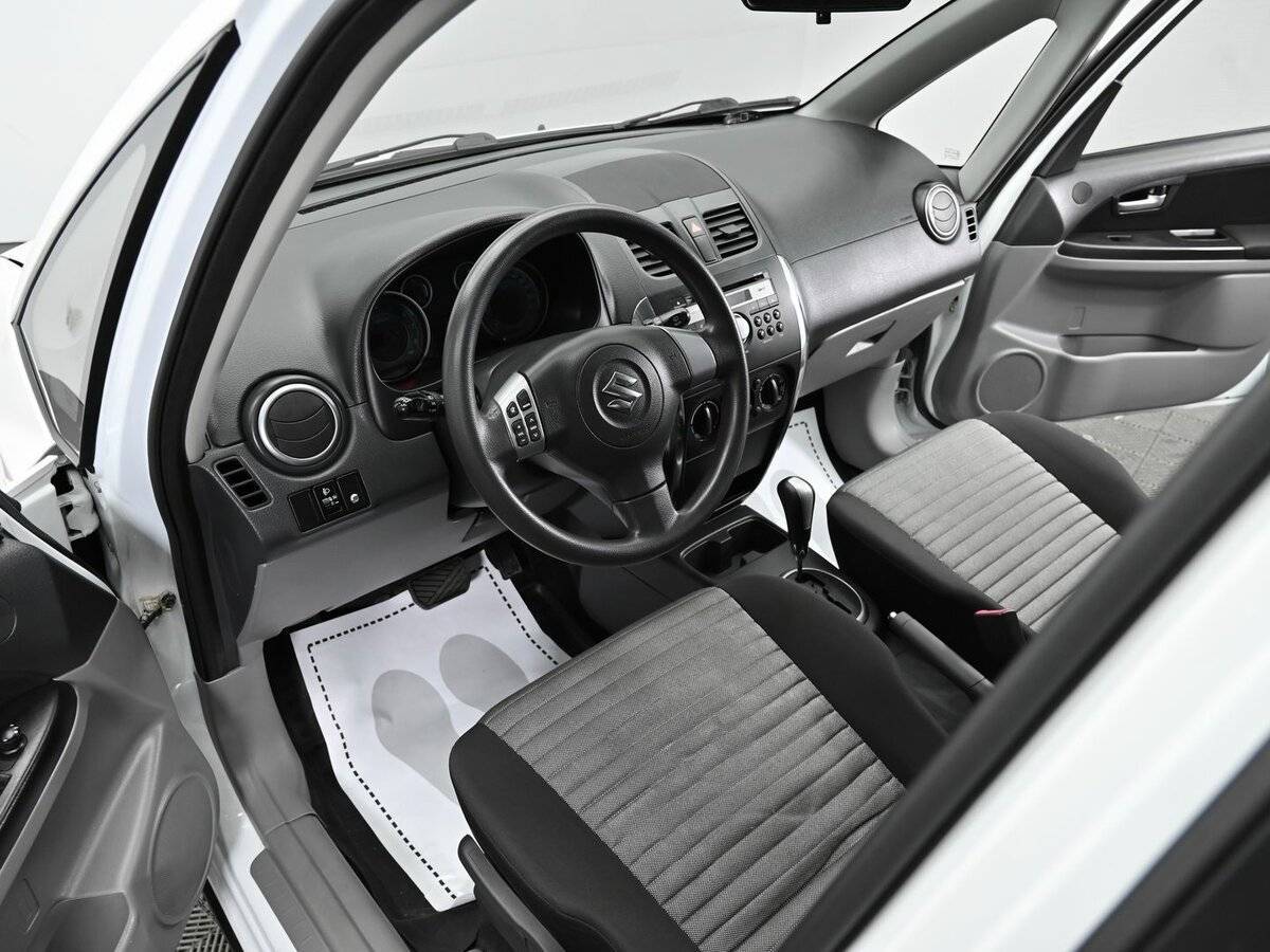 Купить Suzuki SX4, 2013, 165 000 км, фото №8