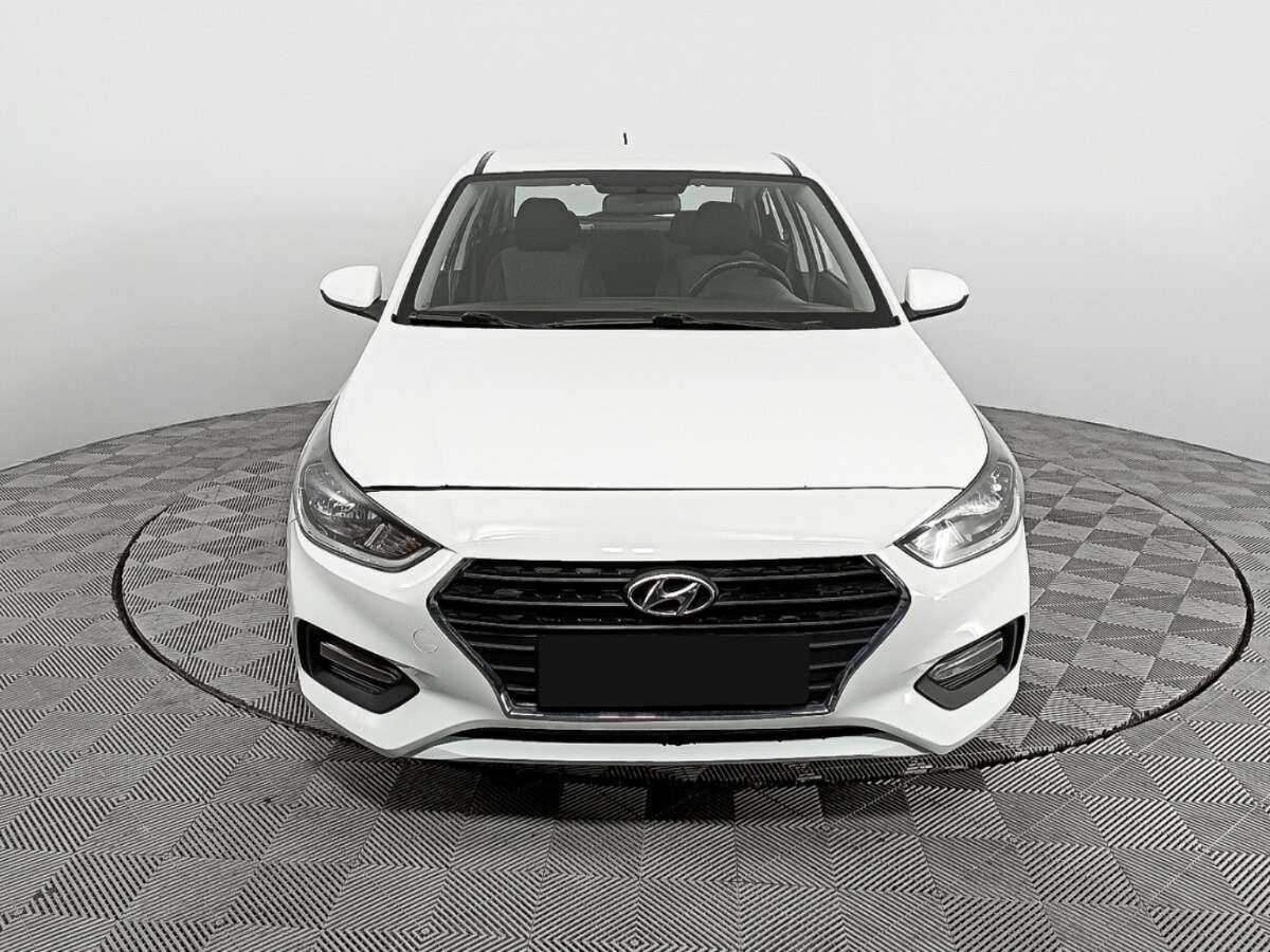 Купить Hyundai Solaris, 2019, 58 346 км, фото №2