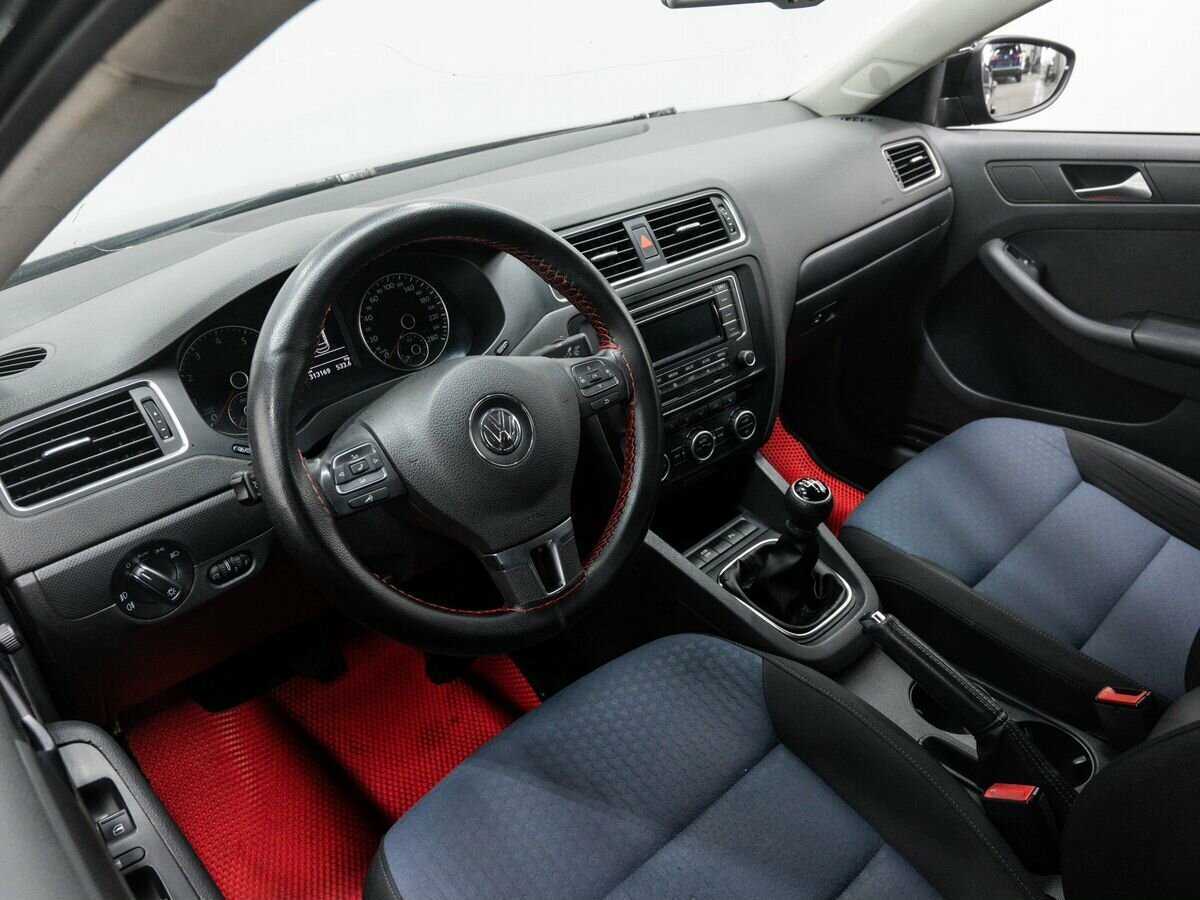Купить Volkswagen Jetta, 2013, 312 700 км, фото №13