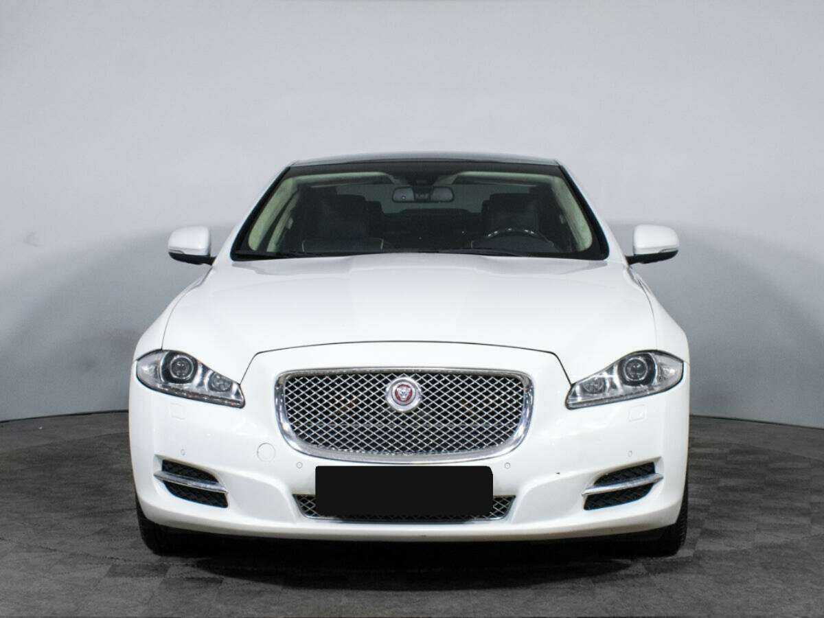 Купить Jaguar XJ, 2014, 98 380 км, фото №2