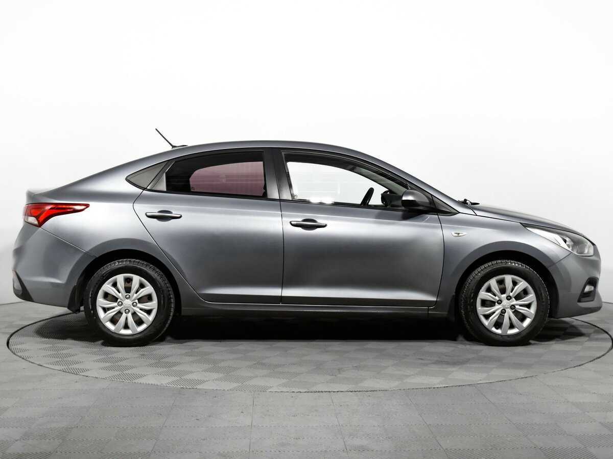Купить Hyundai Solaris, 2017, 347 550 км, фото №4