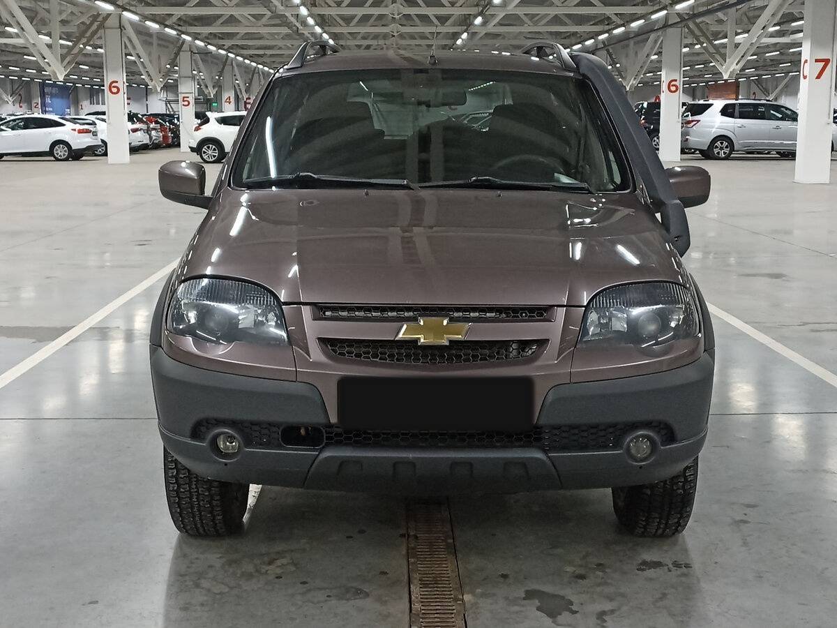 Купить Chevrolet Niva, 2018, 120 930 км, фото №2