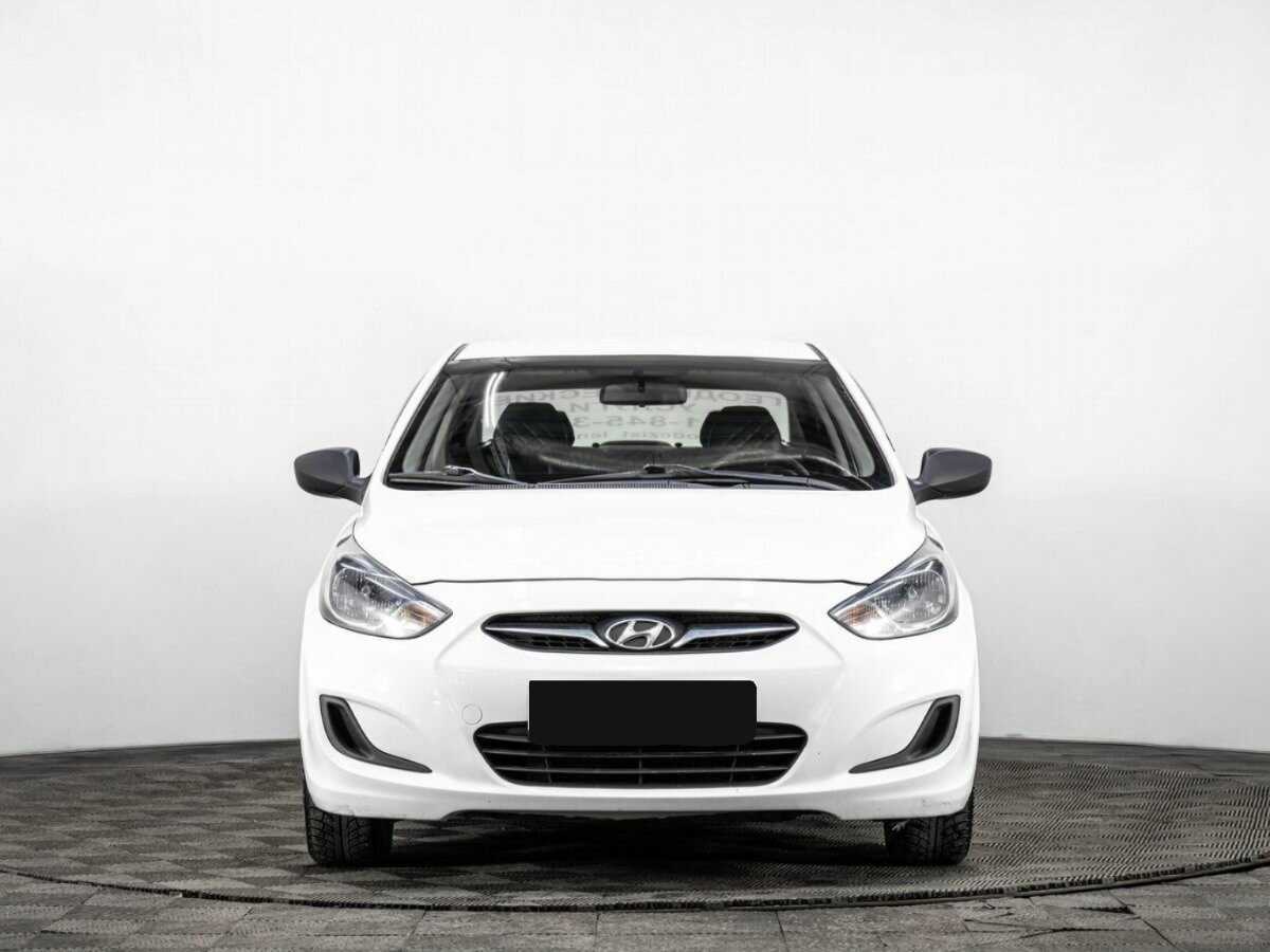 Купить Hyundai Solaris, 2013, 350 000 км, фото №2