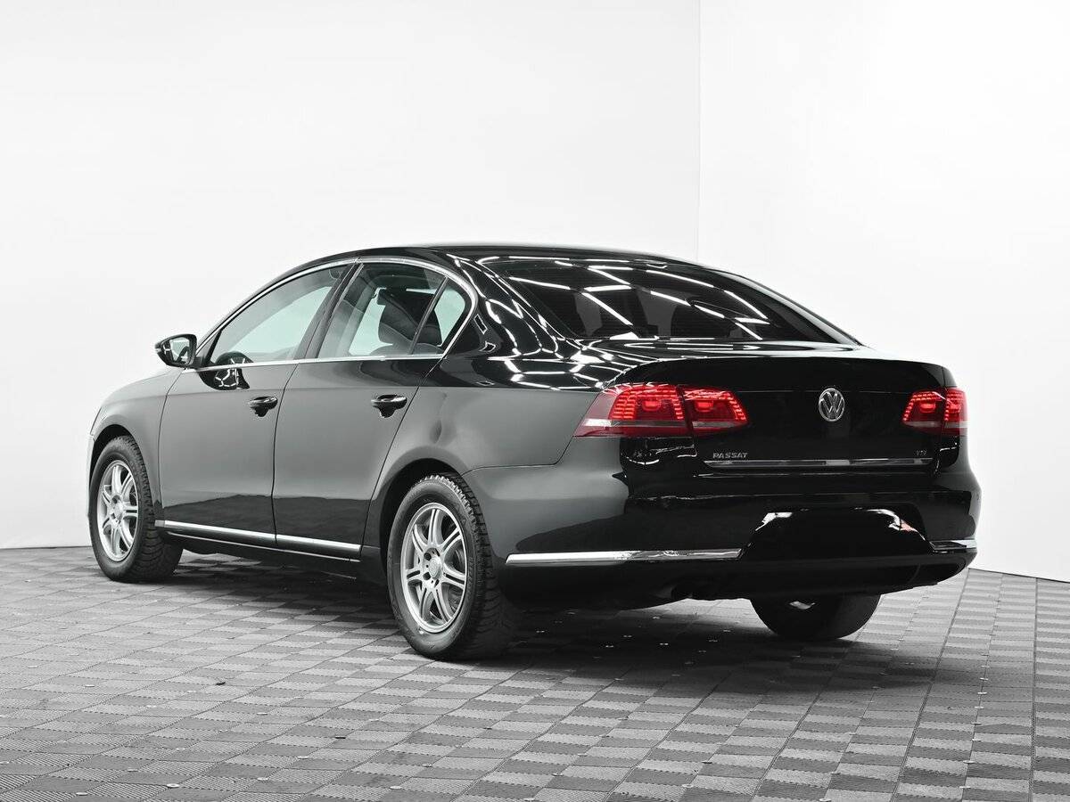 Купить Volkswagen Passat, 2012, 171 000 км, фото №3