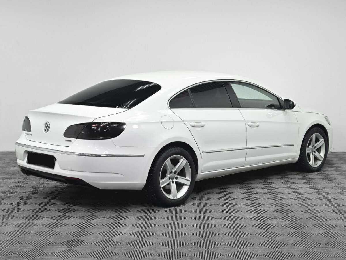 Купить Volkswagen Passat CC, 2012, 152 000 км, фото №2