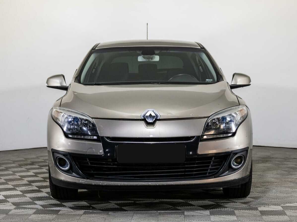 Купить Renault Megane, 2012, 146 215 км, фото №2