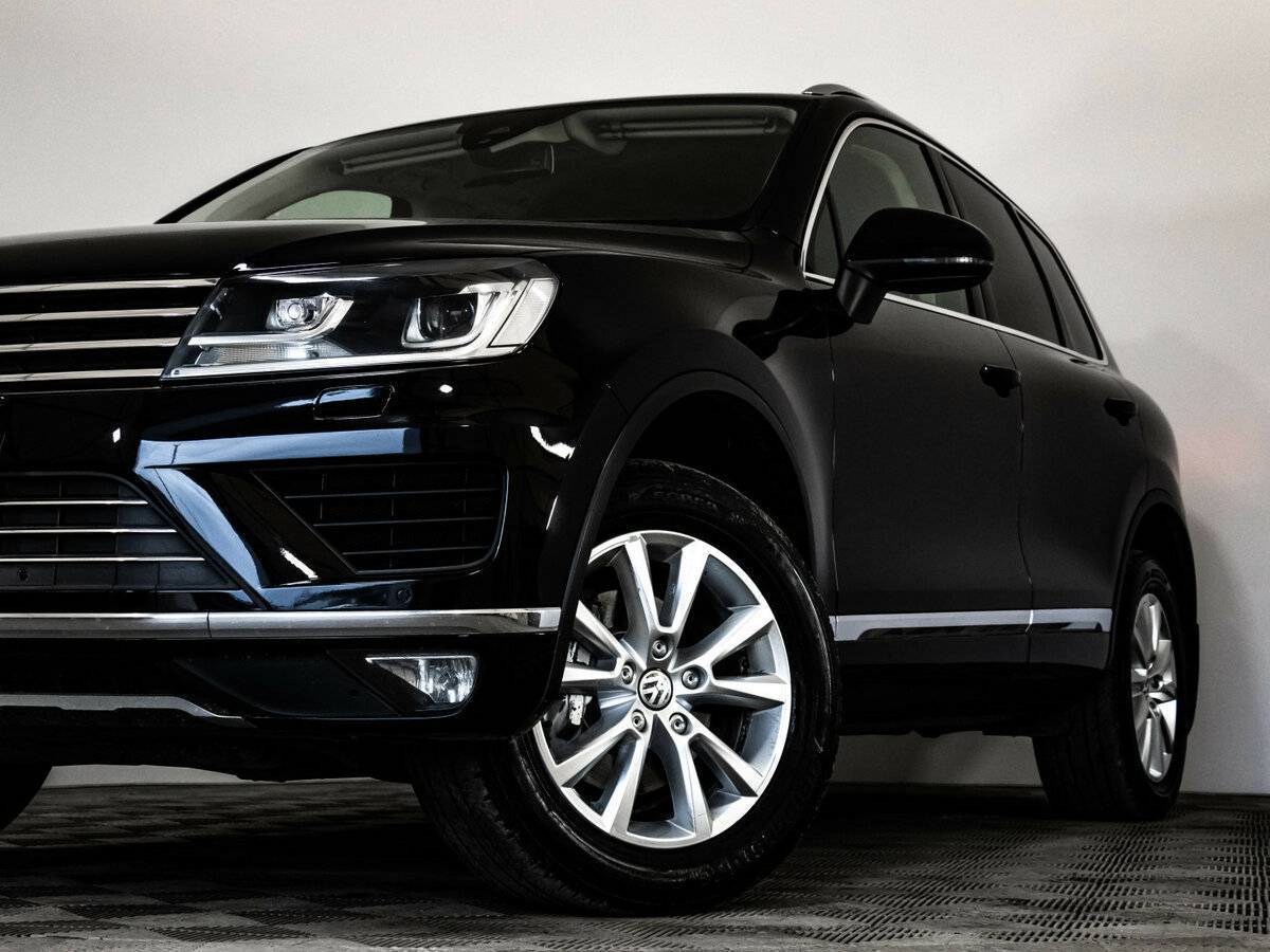 Купить Volkswagen Touareg, 2015, 224 931 км, фото №2