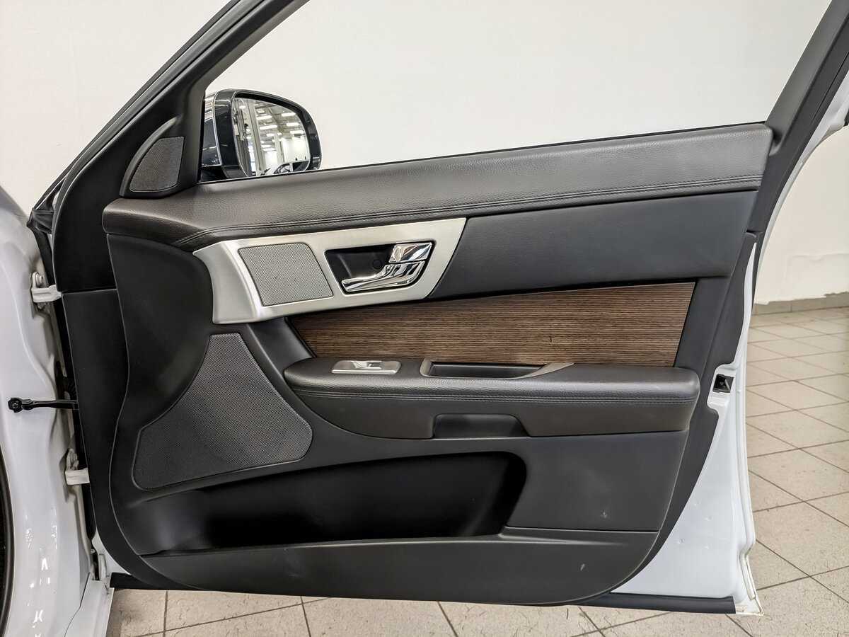 Купить Jaguar XF, 2014, 139 836 км, фото №24