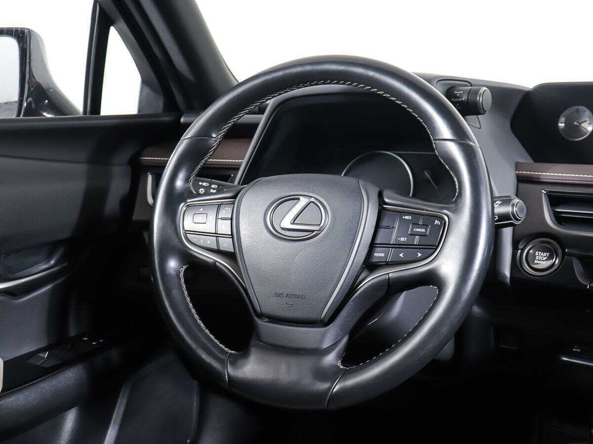 Купить Lexus UX 200, 2019, 100 349 км, фото №13