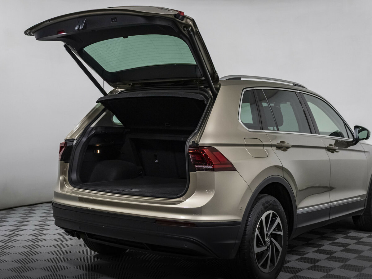 Купить Volkswagen Tiguan II, 2018, 131 218 км, фото №14