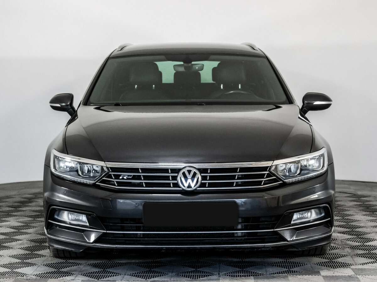 Купить Volkswagen Passat DSG7 B8, 2018, 153 110 км, фото №2