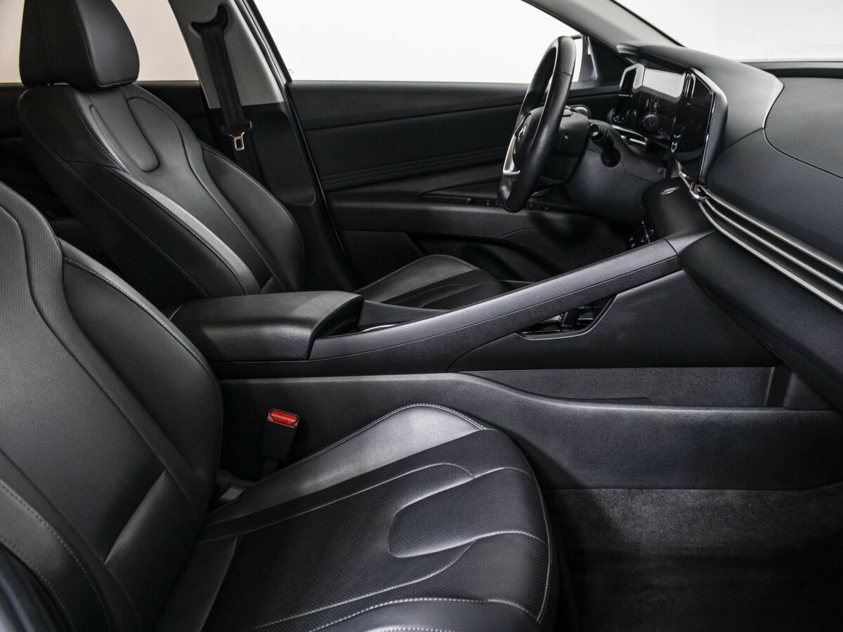 Купить Hyundai Elantra VII (CN7), 2021, 49 379 км, фото №8