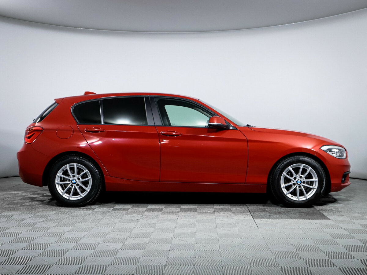 Купить BMW 1 серии 118i II (F20/F21) Рестайлинг 2, 2018, 100 500 км, фото №4