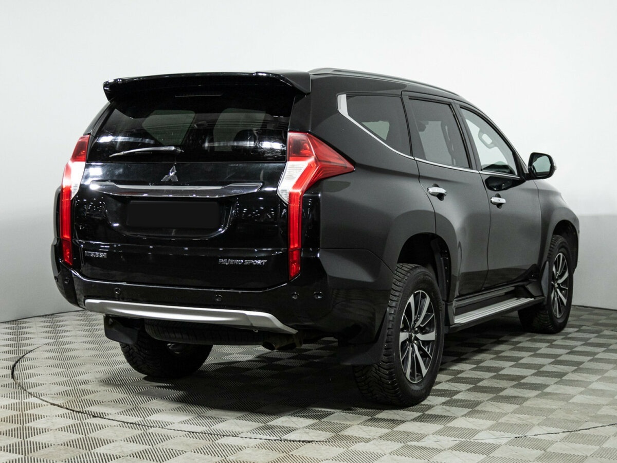 Купить Mitsubishi Pajero Sport III, 2017, 233 804 км, фото №4