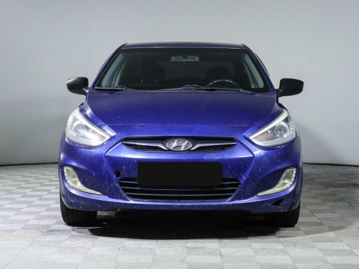 Купить Hyundai Solaris, 2013, 219 486 км, фото №2