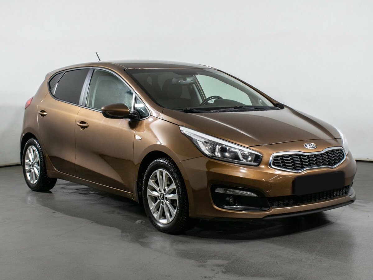 Купить Kia Ceed II Рестайлинг, 2016, 109 000 км, фото №3