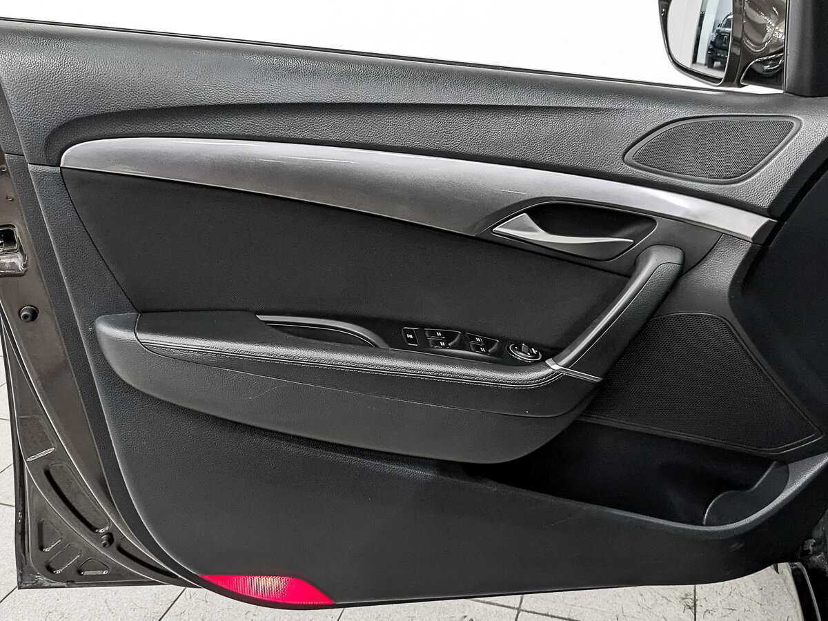 Купить Hyundai i40, 2015, 183 023 км, фото №17