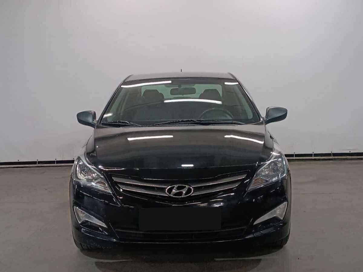 Купить Hyundai Solaris, 2016, 165 733 км, фото №2