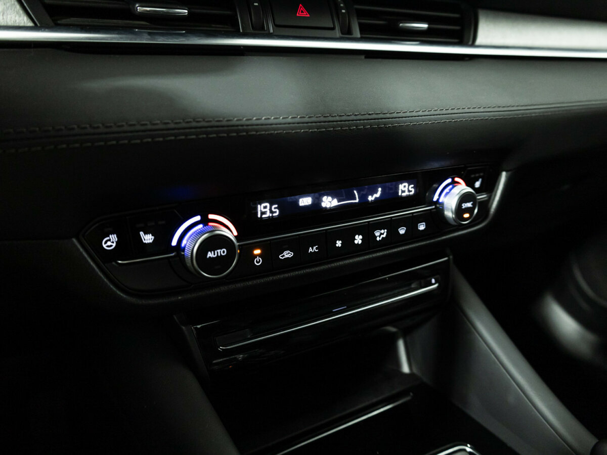 Купить Mazda 6 III (GJ) Рестайлинг 2, 2020, 48 000 км, фото №16