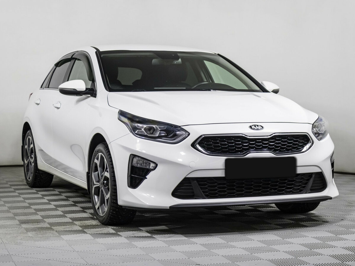 Купить Kia Ceed III, 2021, 59 000 км, фото №3