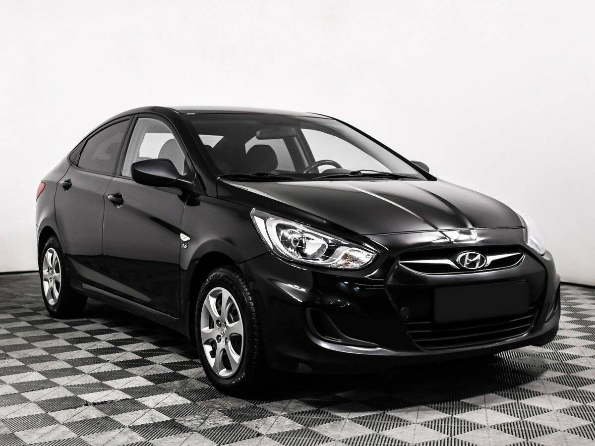 Купить Hyundai Solaris, 2012, 191 908 км, фото №3