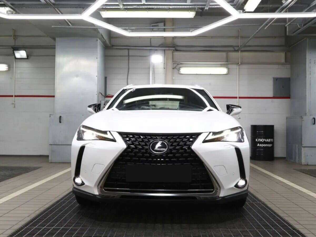 Купить Lexus UX 200, 2019, 70 000 км, фото №3