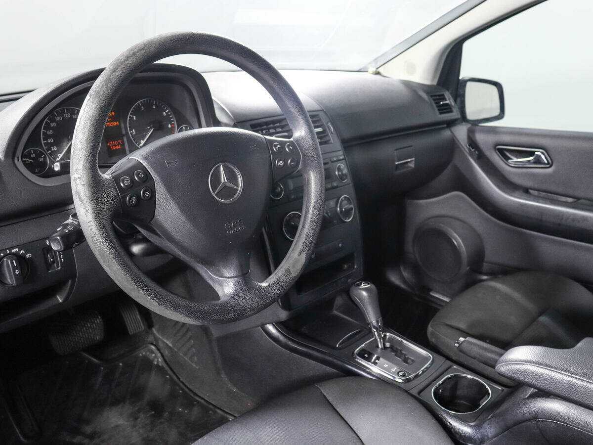 Купить Mercedes-Benz A-Класс 180, 2012, 175 594 км, фото №13