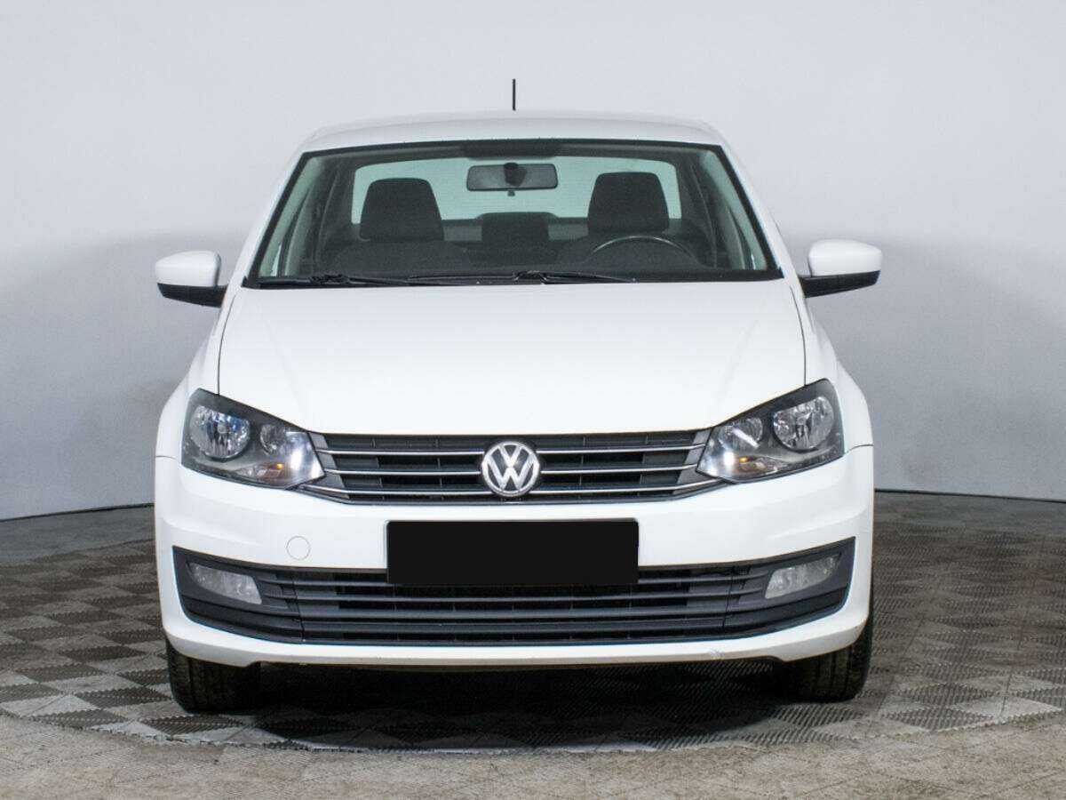 Купить Volkswagen Polo, 2015, 191 000 км, фото №2