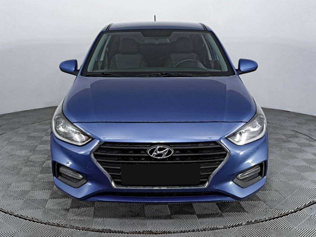 Купить Hyundai Solaris, 2018, 105 877 км, фото №2