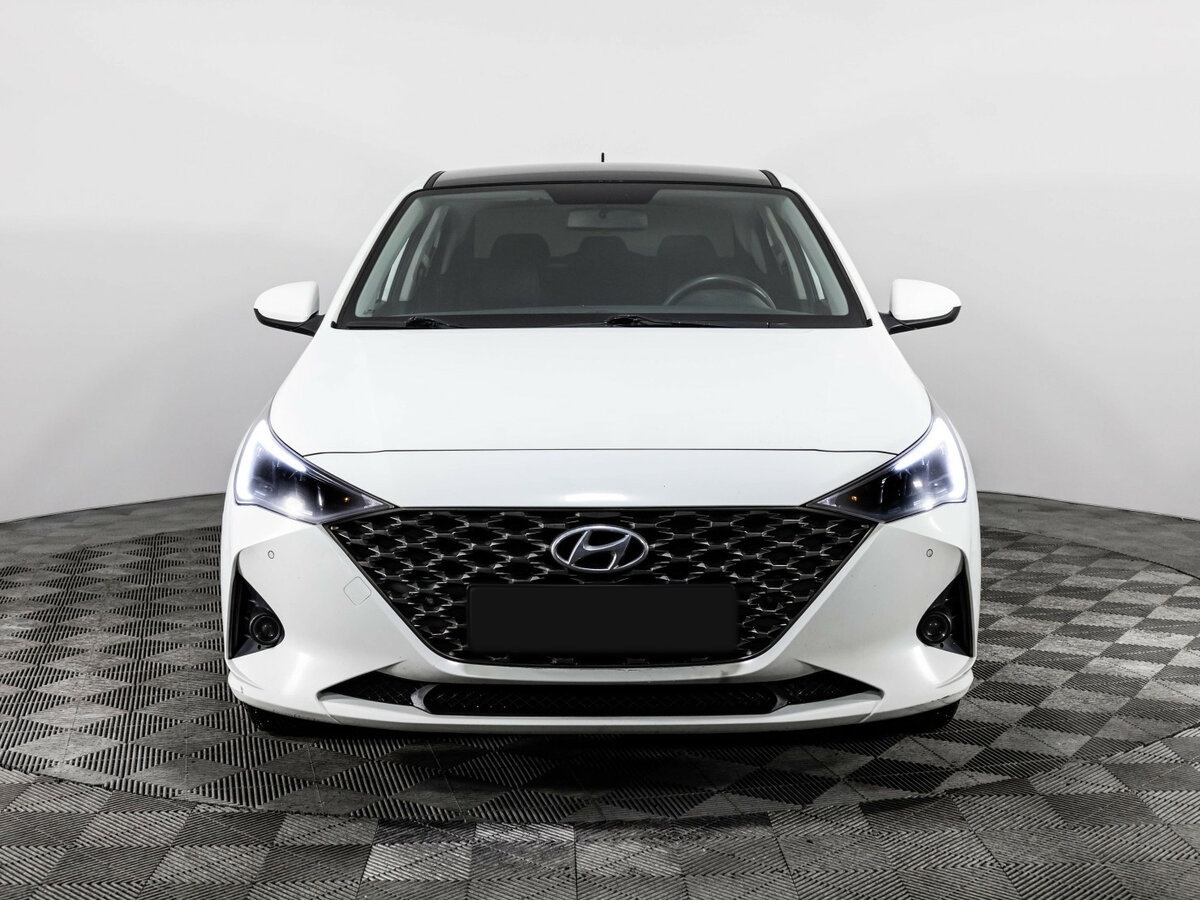 Купить Hyundai Solaris II Рестайлинг, 2020, 131 823 км, фото №2