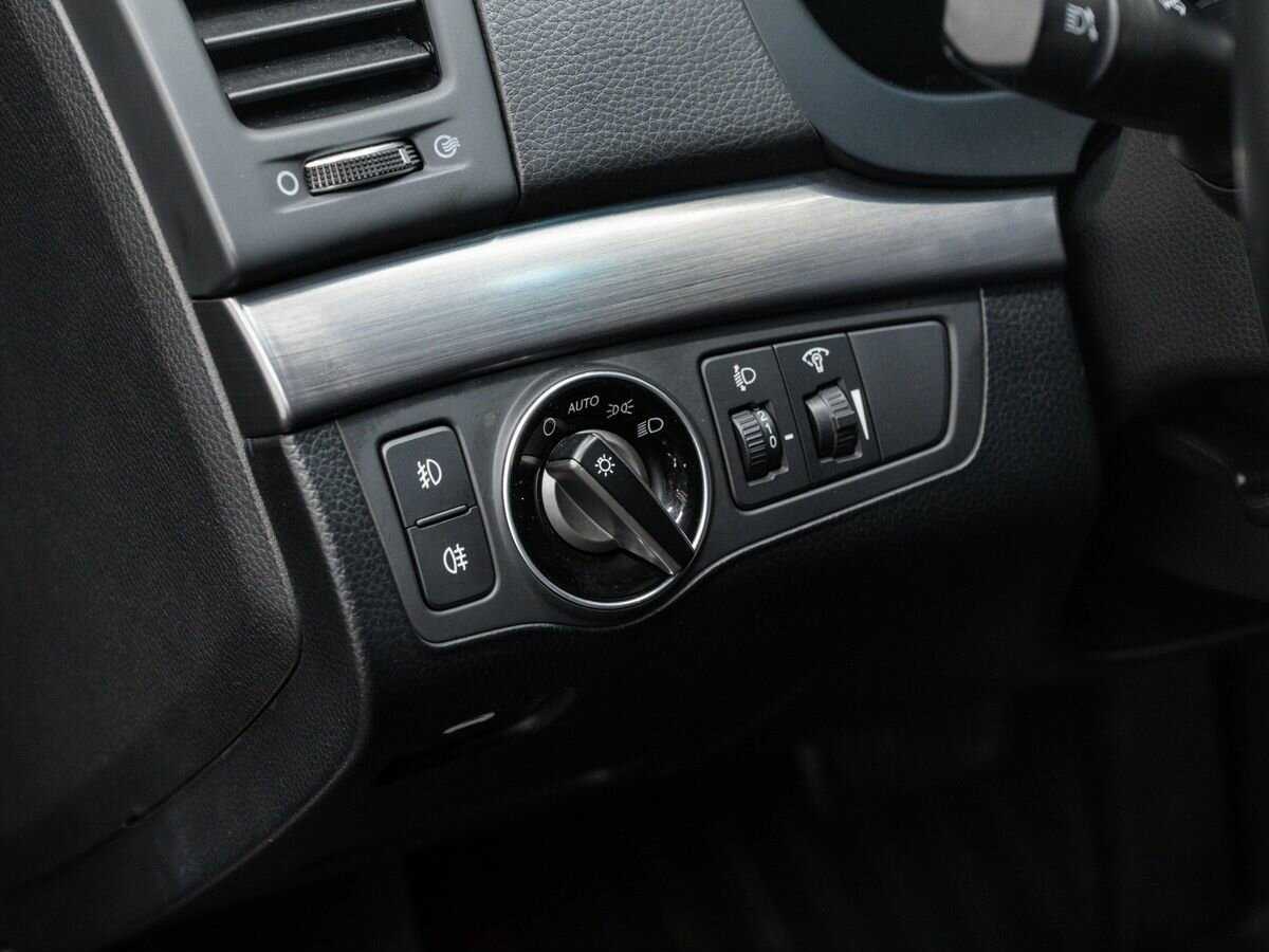 Купить Hyundai i40, 2016, 178 730 км, фото №17