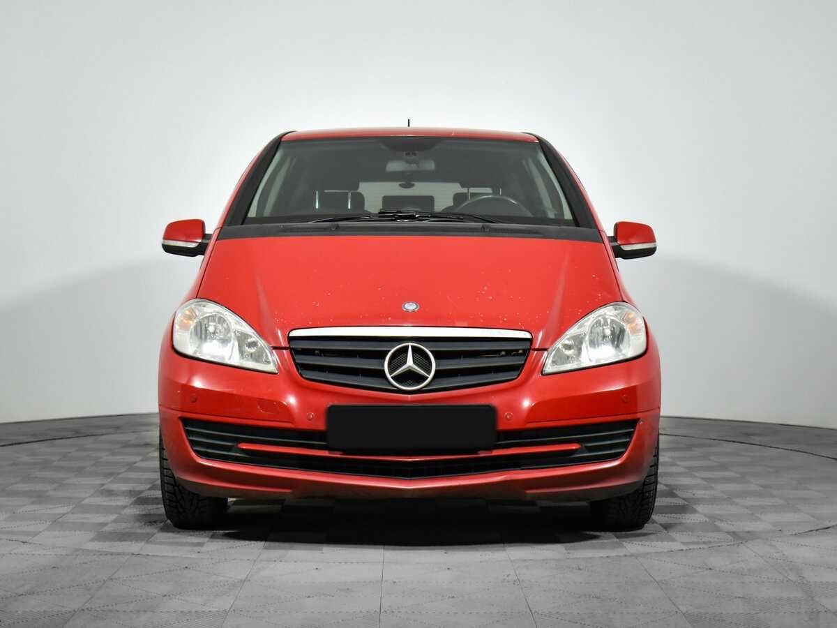 Купить Mercedes-Benz A-Класс 180, 2012, 128 619 км, фото №2