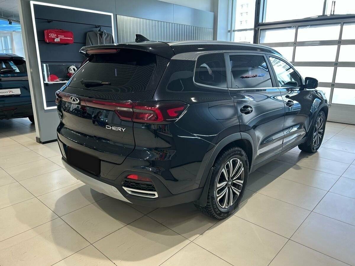 Chery Tiggo 8